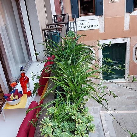Antico Rio Acqua Dolce Apartment Venesia Bagian luar foto