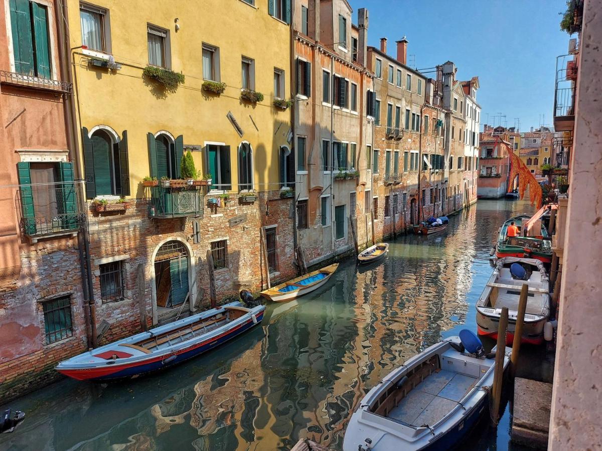 Antico Rio Acqua Dolce Apartment Venesia Bagian luar foto