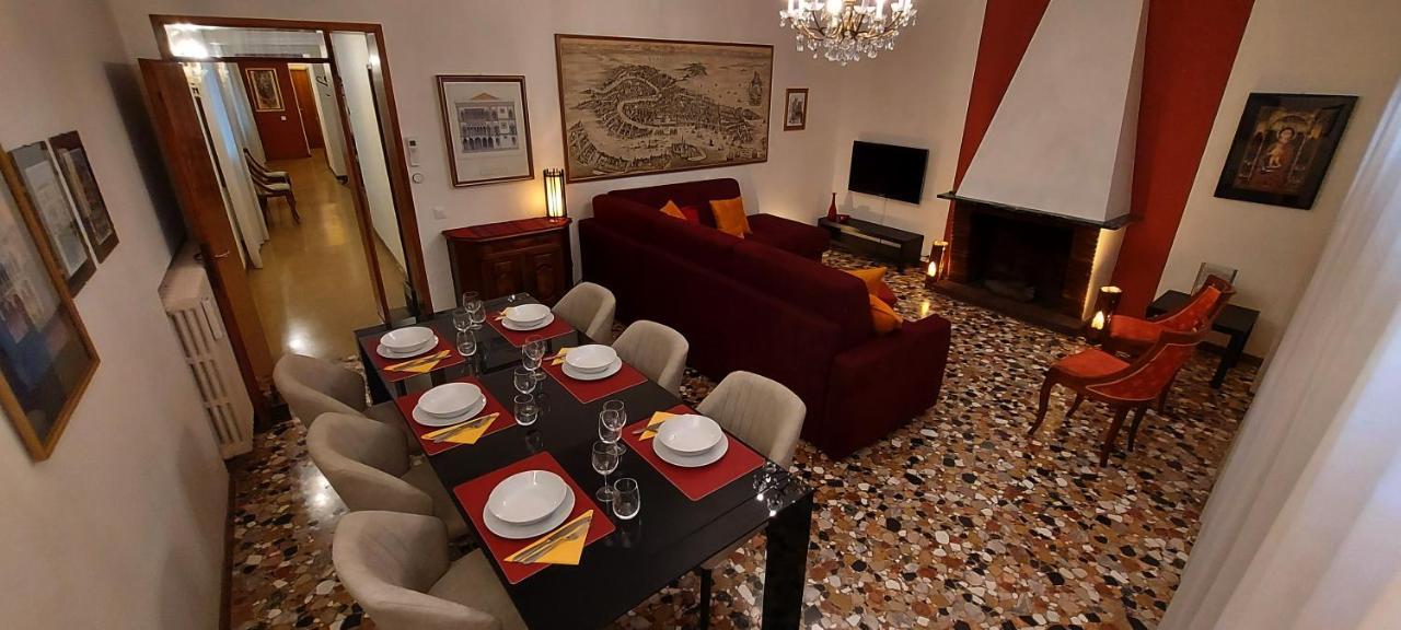 Antico Rio Acqua Dolce Apartment Venesia Bagian luar foto