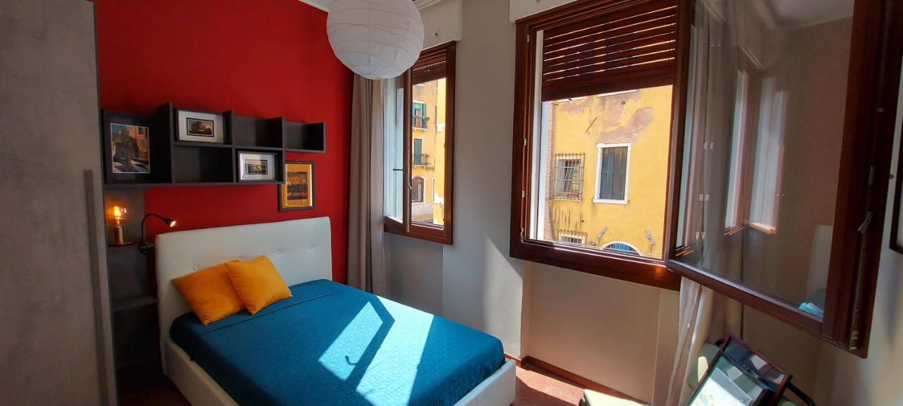 Antico Rio Acqua Dolce Apartment Venesia Bagian luar foto
