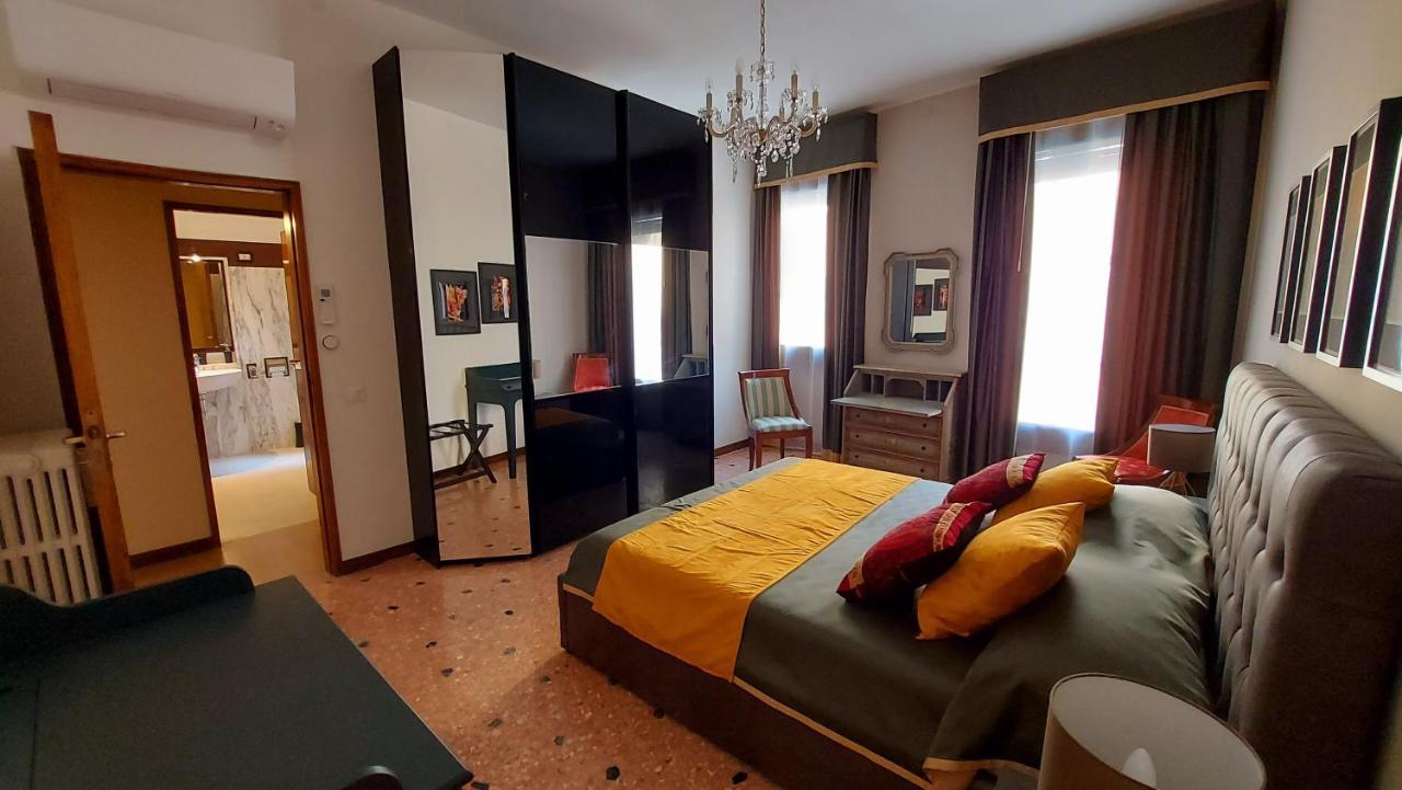 Antico Rio Acqua Dolce Apartment Venesia Bagian luar foto